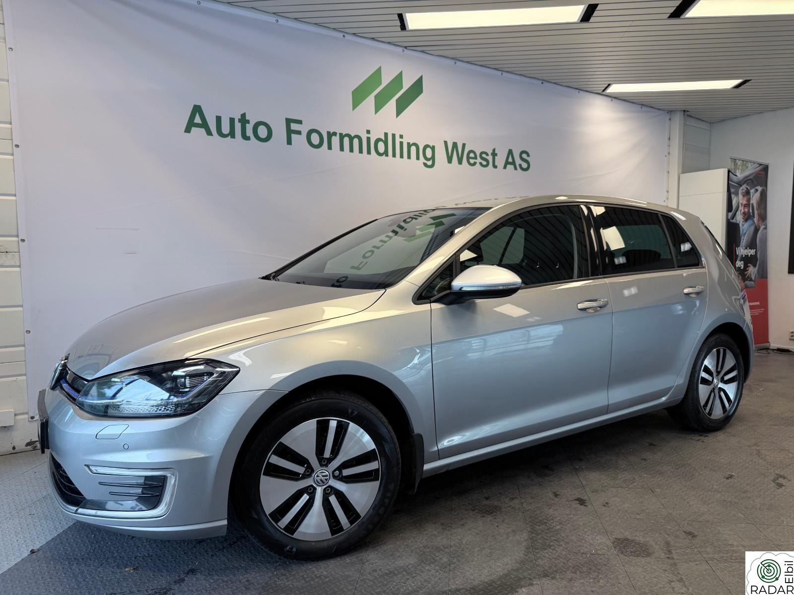 VOLKSWAGEN GOLF Sport Skinn LED Kamera Navi ACC Garanti Norsk 1.e