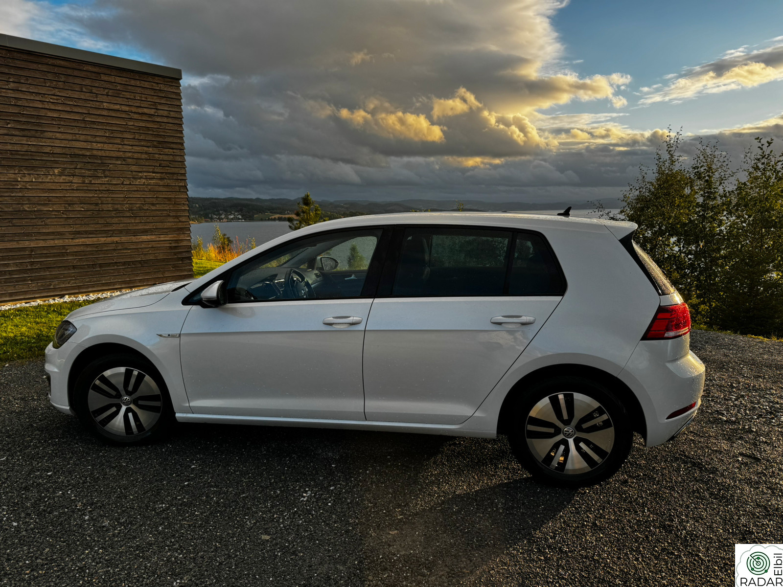 VOLKSWAGEN GOLF Exclusive (K)