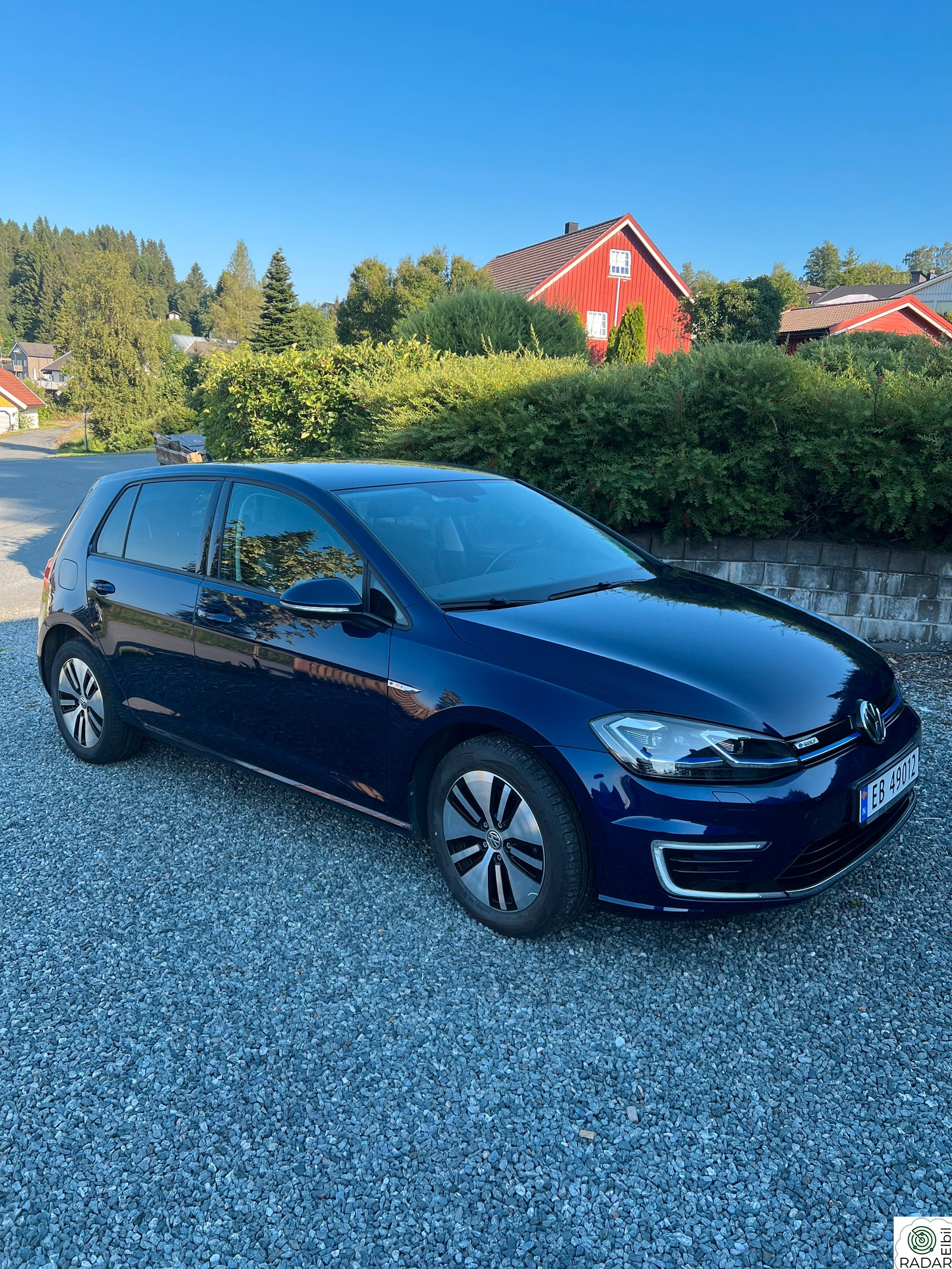 VOLKSWAGEN GOLF (K)