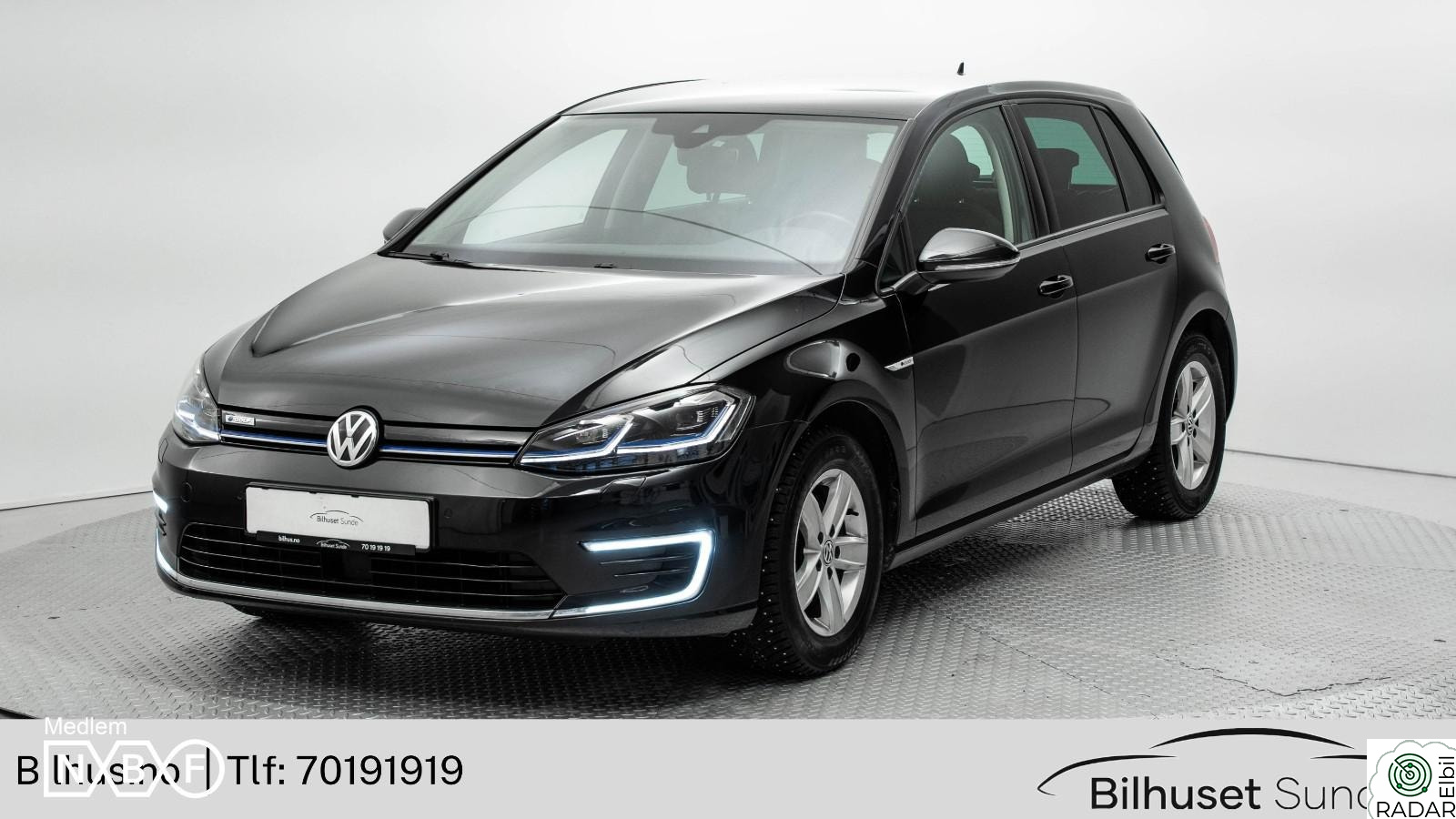 VOLKSWAGEN GOLF 136hk Exclusive,Skinn,ACC,R.Kam,Carplay++