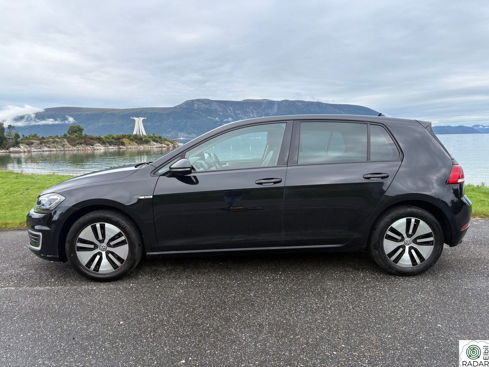 VOLKSWAGEN GOLF Exclusive (K)