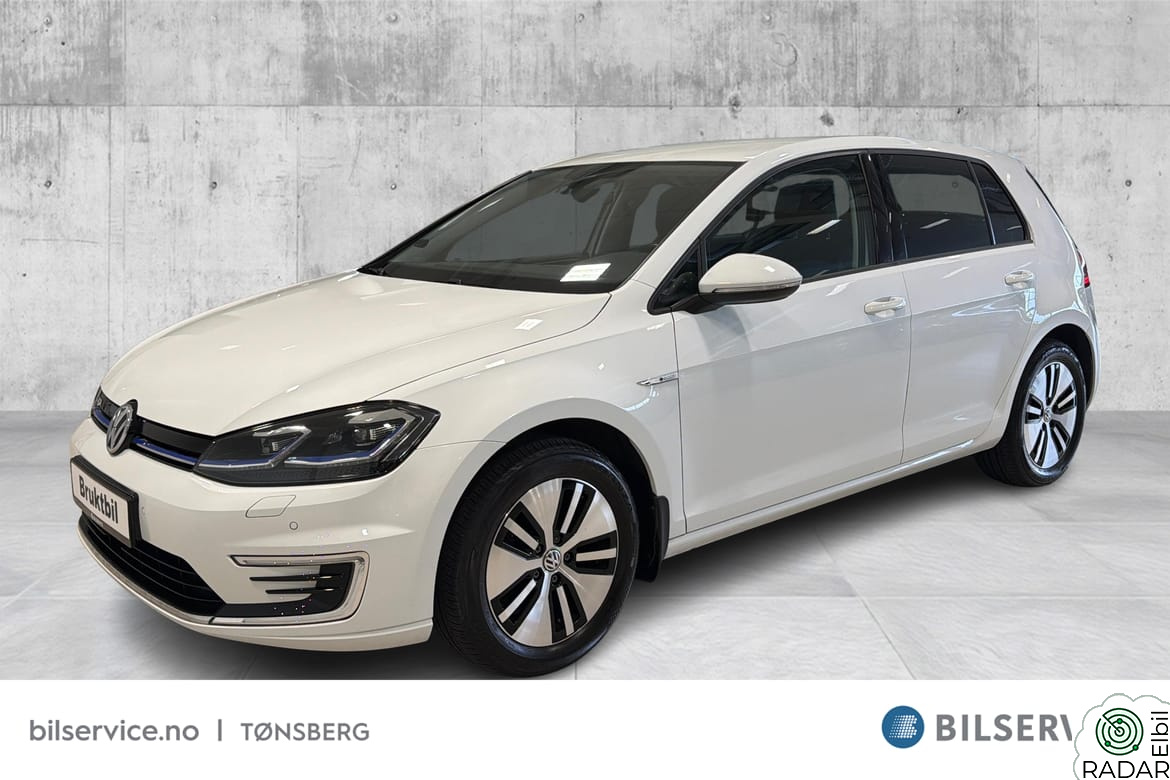 VOLKSWAGEN GOLF Exclusive Skinnseter/Varmepumpe/Kamera/ACC/Navigasjon