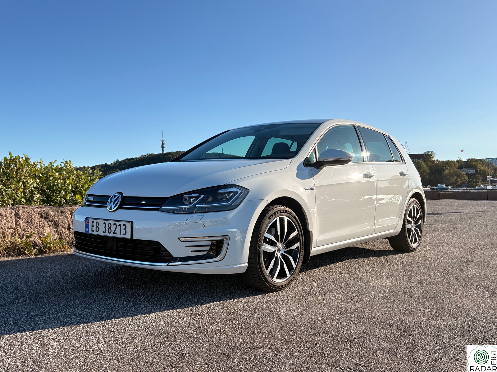 VOLKSWAGEN GOLF Exclusive (K)