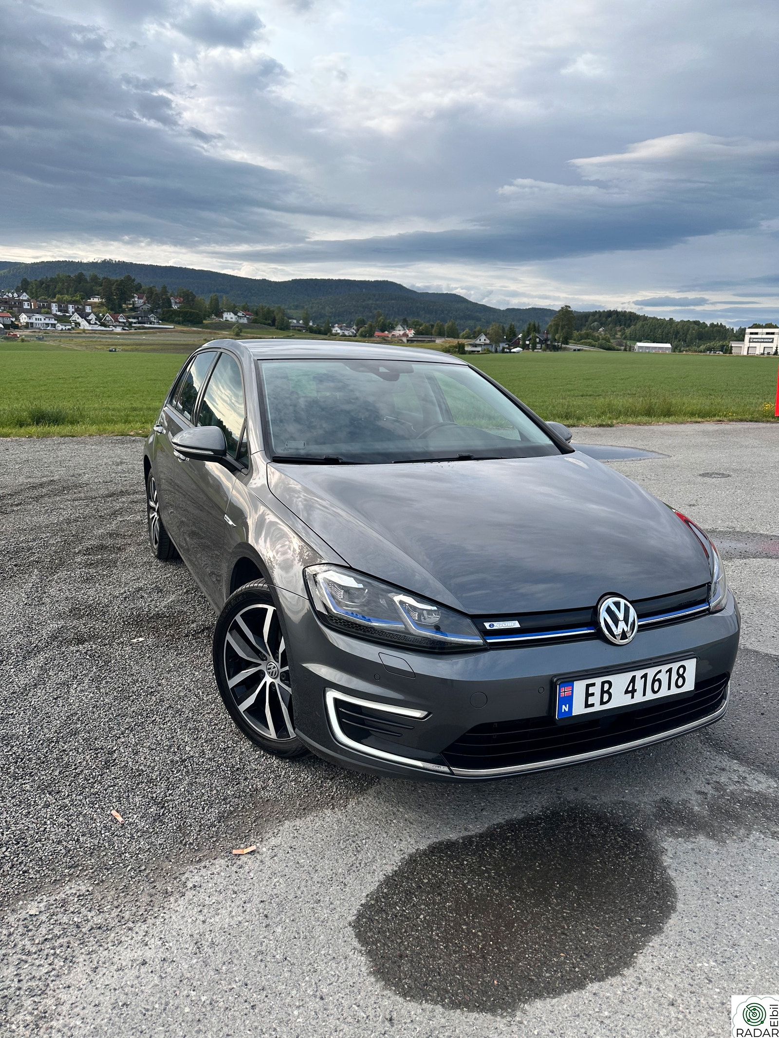 VOLKSWAGEN GOLF COMFO 100E1F