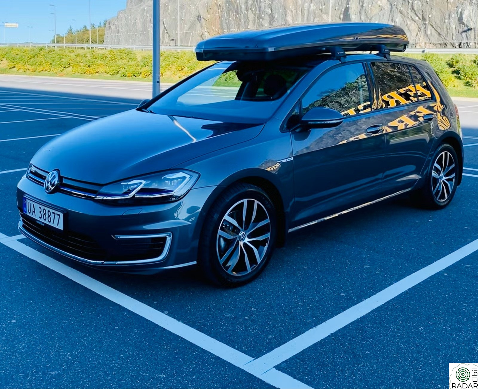VOLKSWAGEN GOLF Exclusive (K)