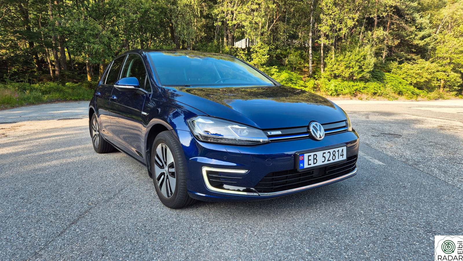 VOLKSWAGEN GOLF Exclusive | Keyless | Skinn | DynAudio| Navi | Kamera