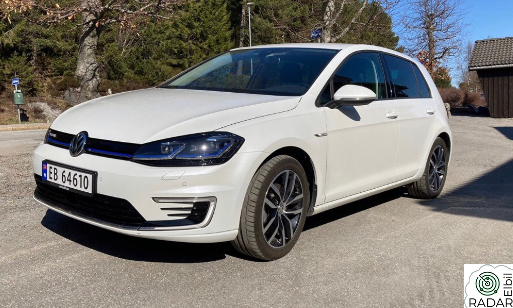VOLKSWAGEN GOLF E-Golf Final Edition