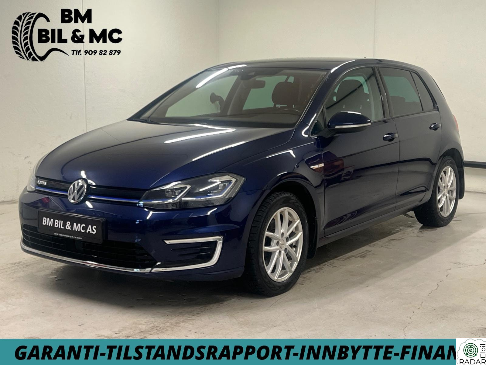 VOLKSWAGEN GOLF 300 KM-Kamera-V Pumpe-Navi-DAB-Dynaudio-Garanti
