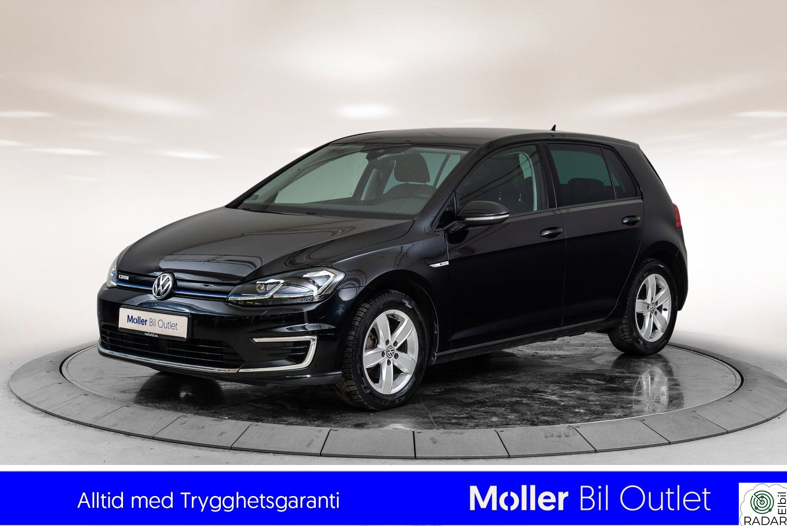 VOLKSWAGEN GOLF 136hk Exclusive - R.Kam, Active Info, Skinn, Keyless