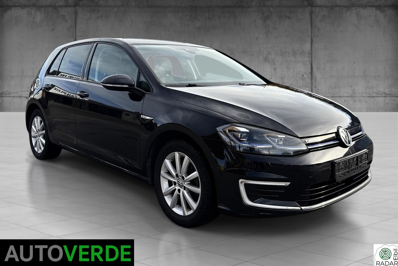 VOLKSWAGEN GOLF 136HK | SKINN | ACC | DISCOVER PRO | KEYLESS | LED++