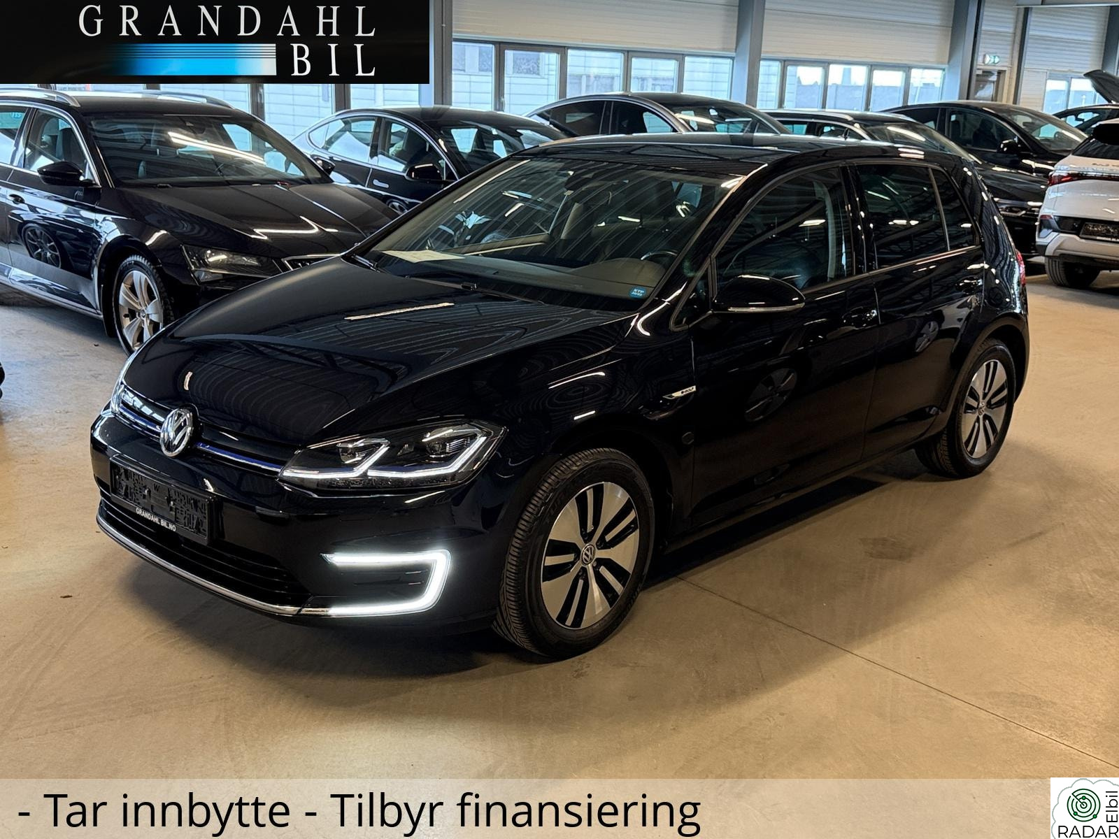VOLKSWAGEN GOLF EV- 136 HK - SKINN -Varmepumpe - Active Info D.