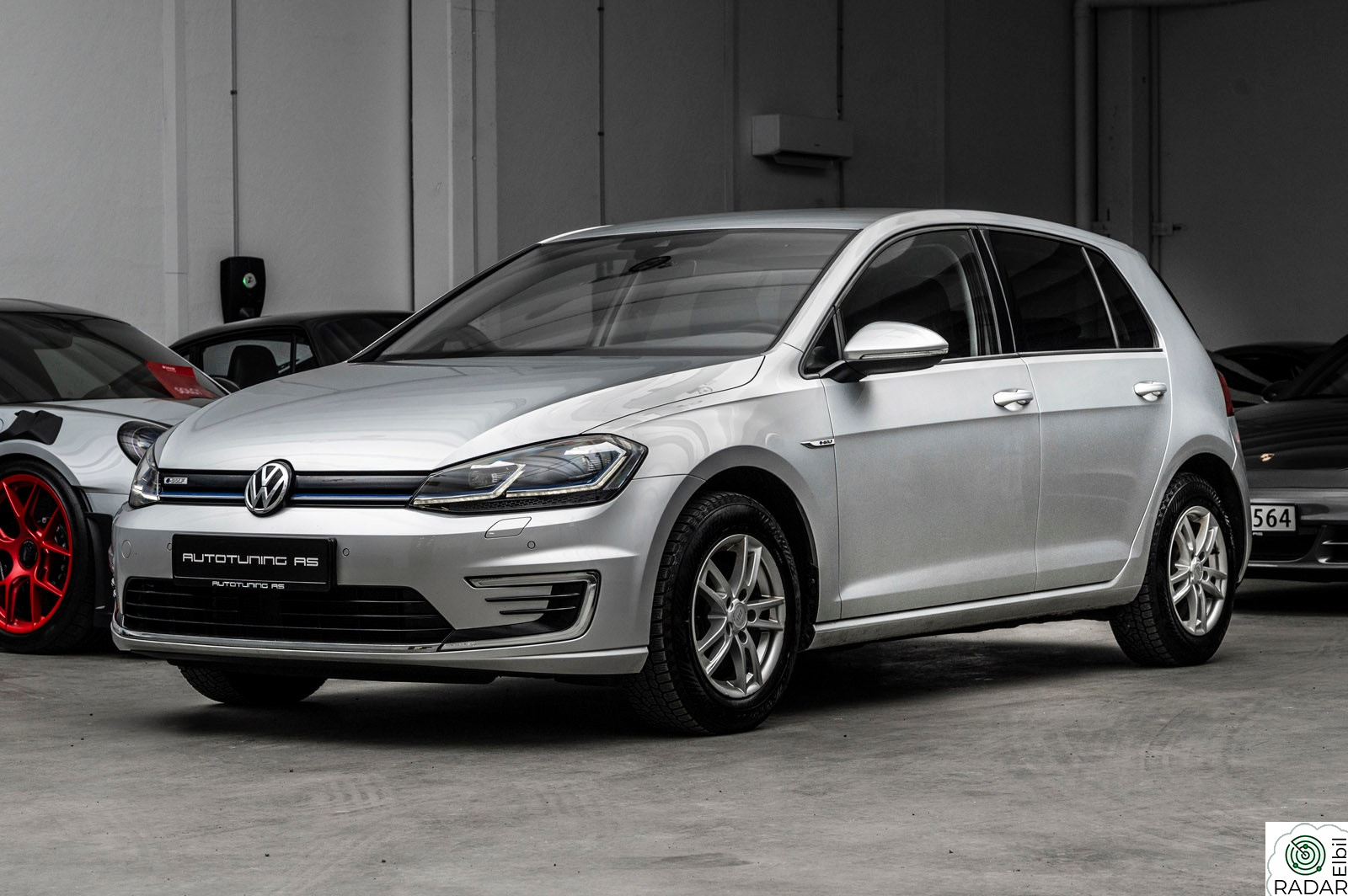 VOLKSWAGEN GOLF e-Golf, 136Hk, Skinn, Adaptiv, ryggekam, Varmepumpe ++