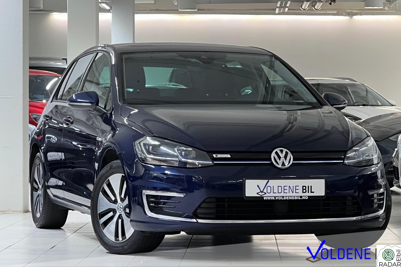 VOLKSWAGEN GOLF EXCLUSIVE // VIRTUAL COCKPIT-SKINN-AD.CRUISE-KAMERA