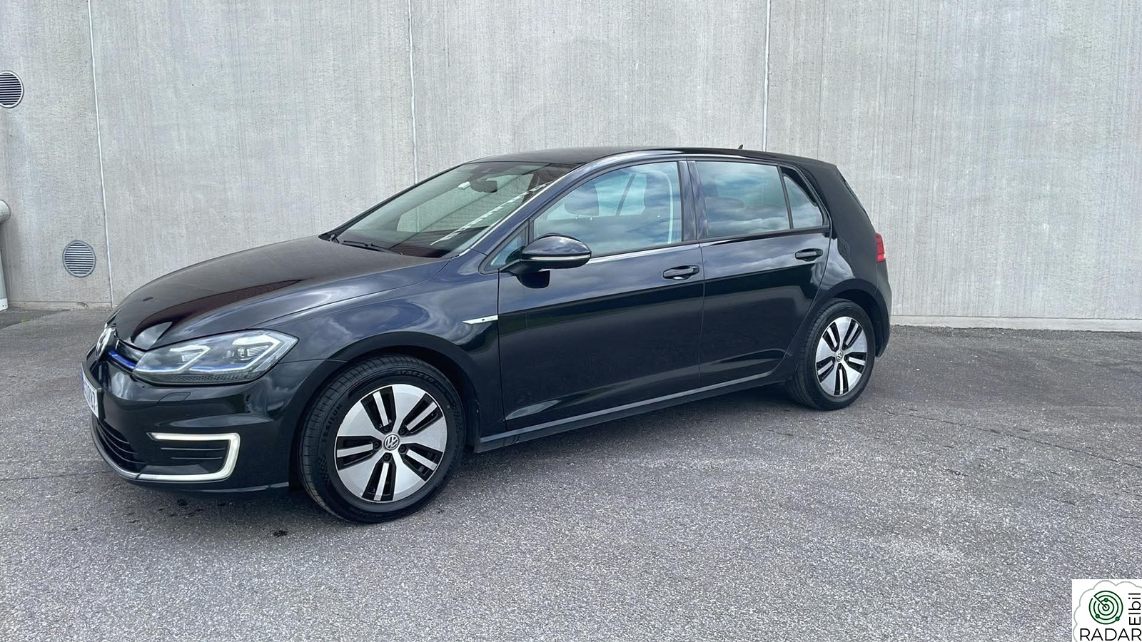 VOLKSWAGEN GOLF Exclusive (K)