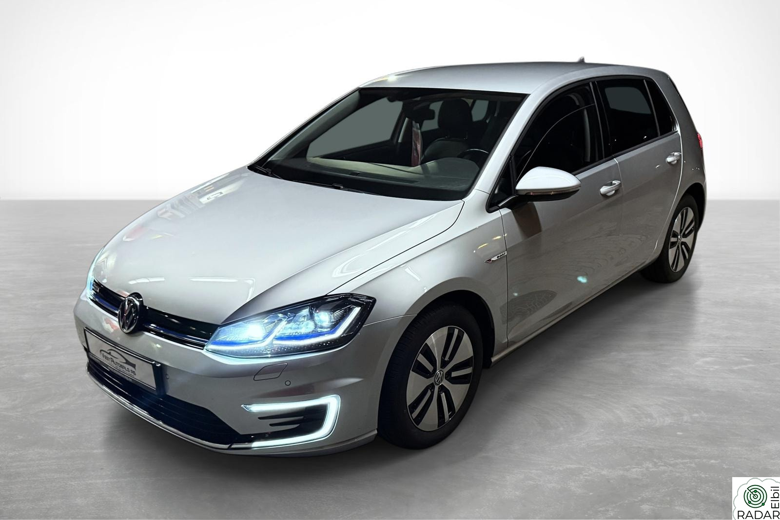 VOLKSWAGEN GOLF E-golf 100KW Exclusive, 1 eier, Skinn, Act.info,