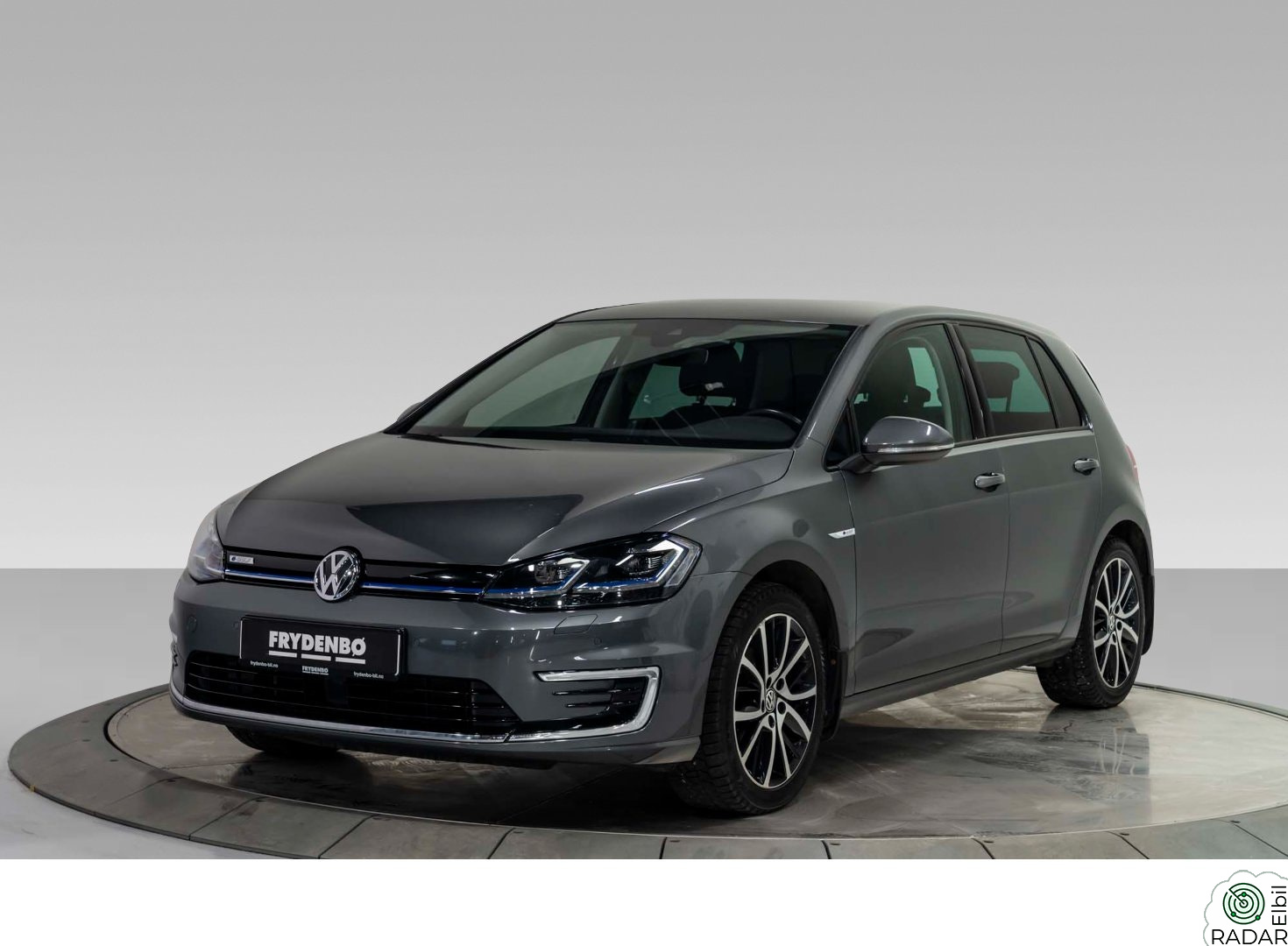 VOLKSWAGEN GOLF 136 hk Exclusive ACC|DYNAMISK.LED|SKINN|R.KAM|VARMEP++