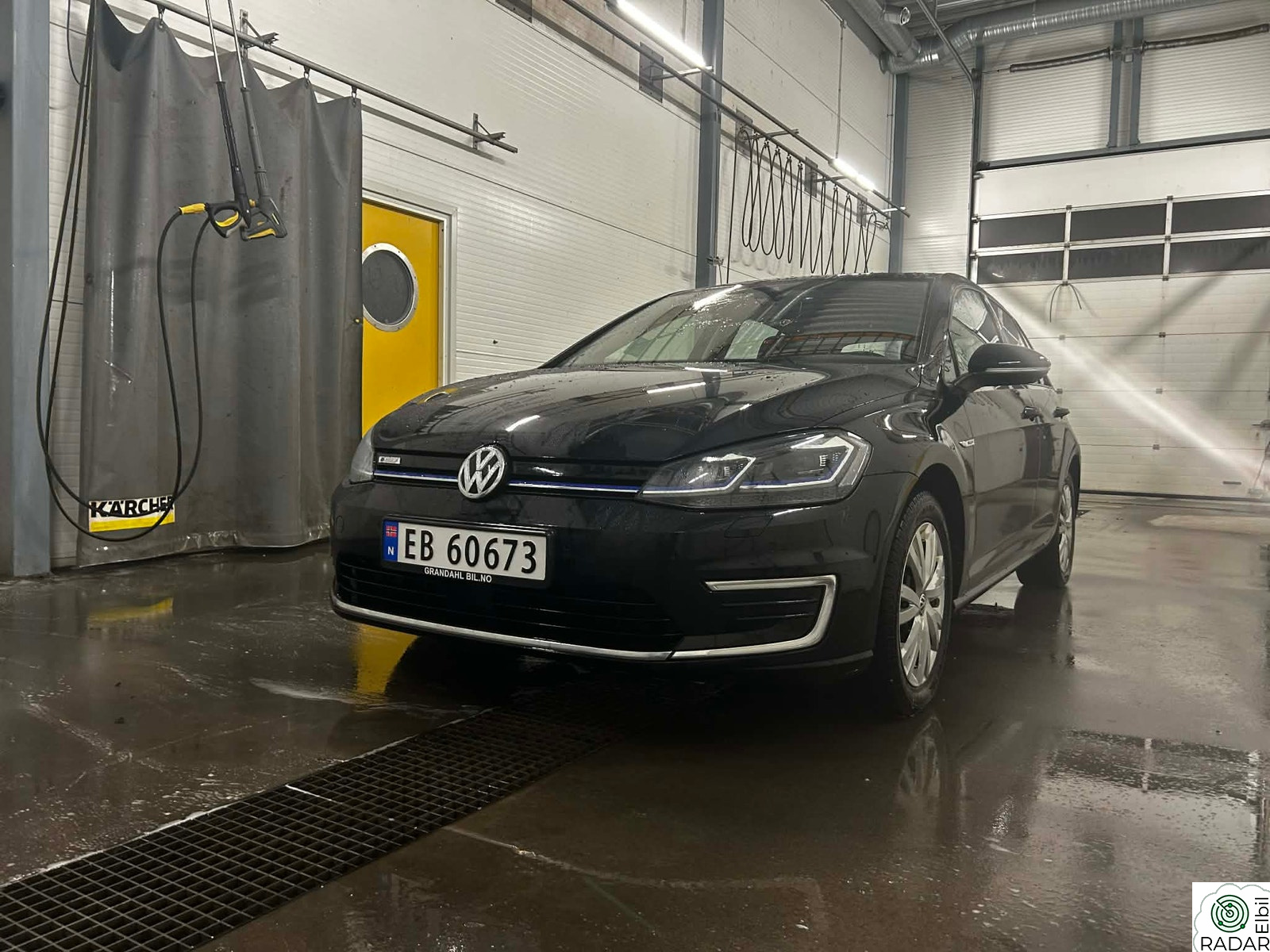 VOLKSWAGEN GOLF E-Golf