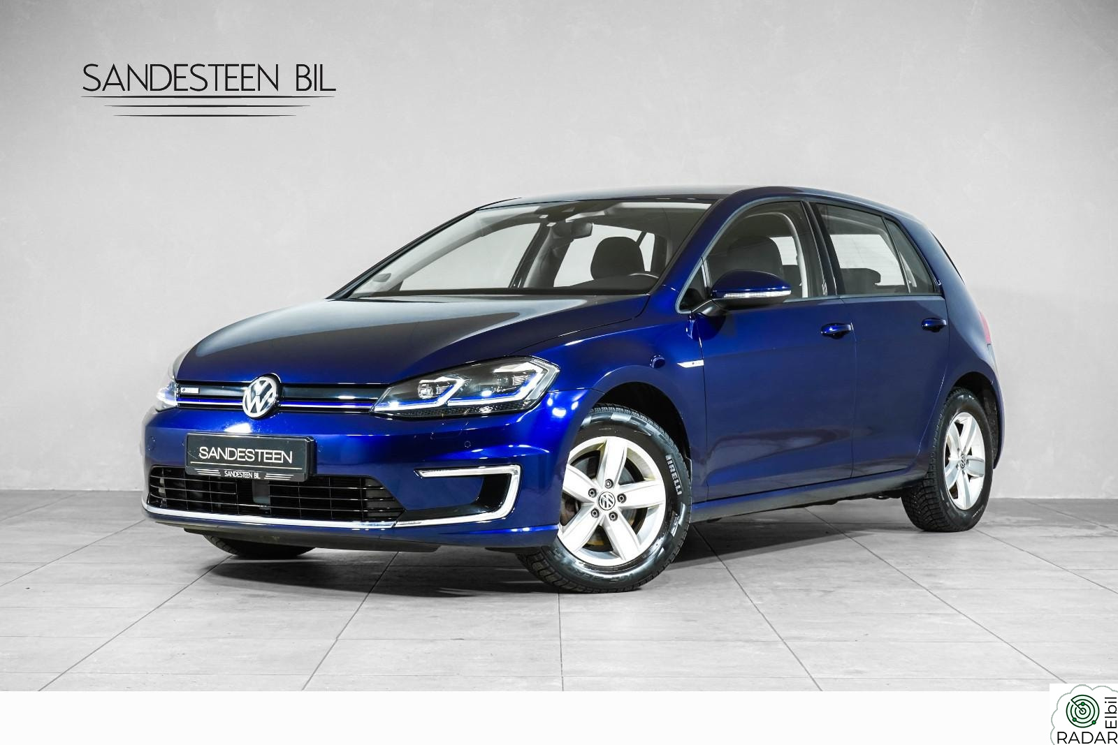 VOLKSWAGEN GOLF 300KM SKINN/VARMEPUMPE/BLINDSONE/R-KAMERA/ACTIVEINFO