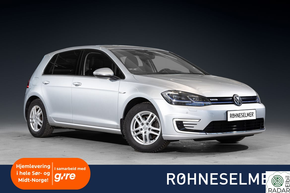 VOLKSWAGEN GOLF Active info/Skinn/Keyless/R.kam/Pen!