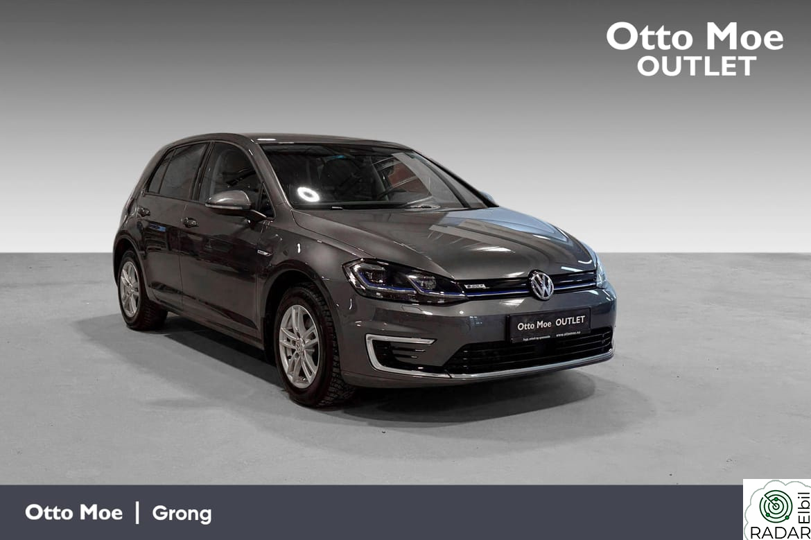 VOLKSWAGEN GOLF 100 KW | KAMERA | LED | ACC | NAVI | SKINN | SPORTSETE