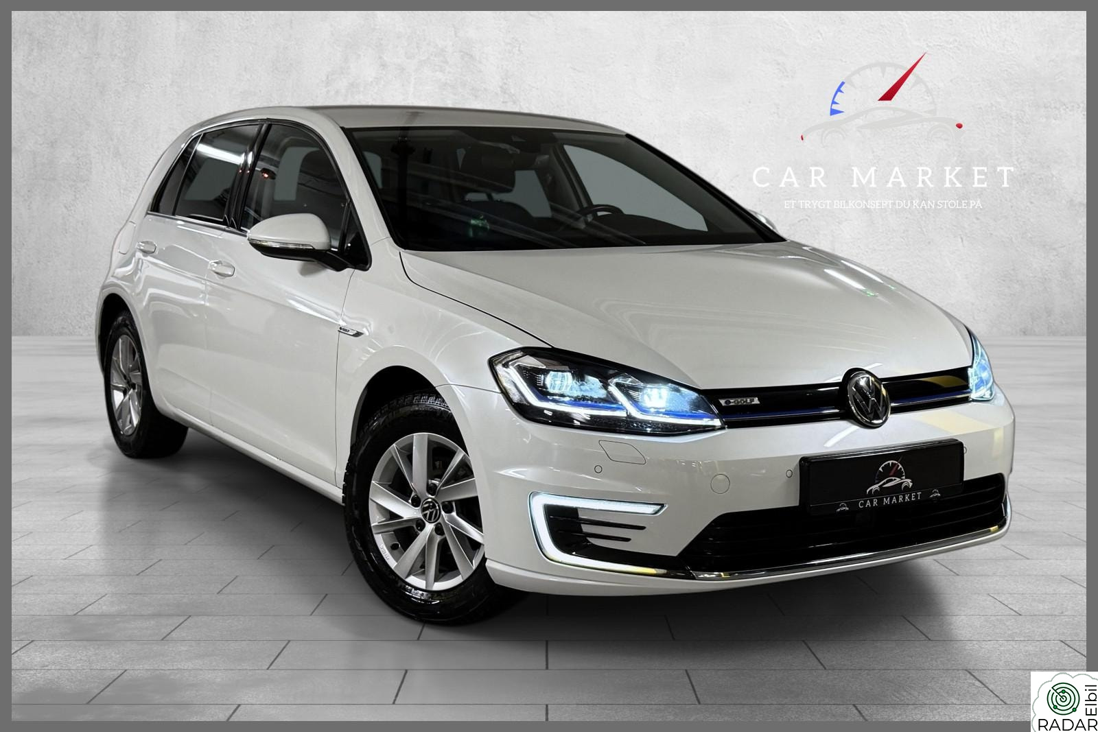 VOLKSWAGEN GOLF Exclusive,Skinn,ActiveInfo,Keyless,Navi,1 Eier, Lav Km!