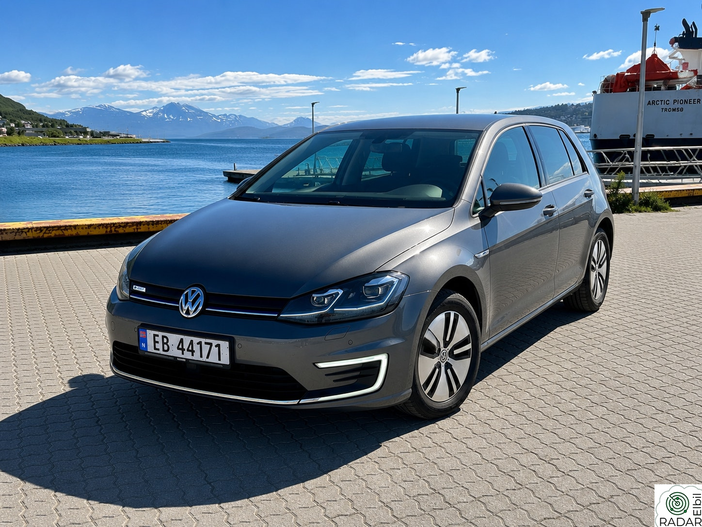 VOLKSWAGEN GOLF Exclusive (K)