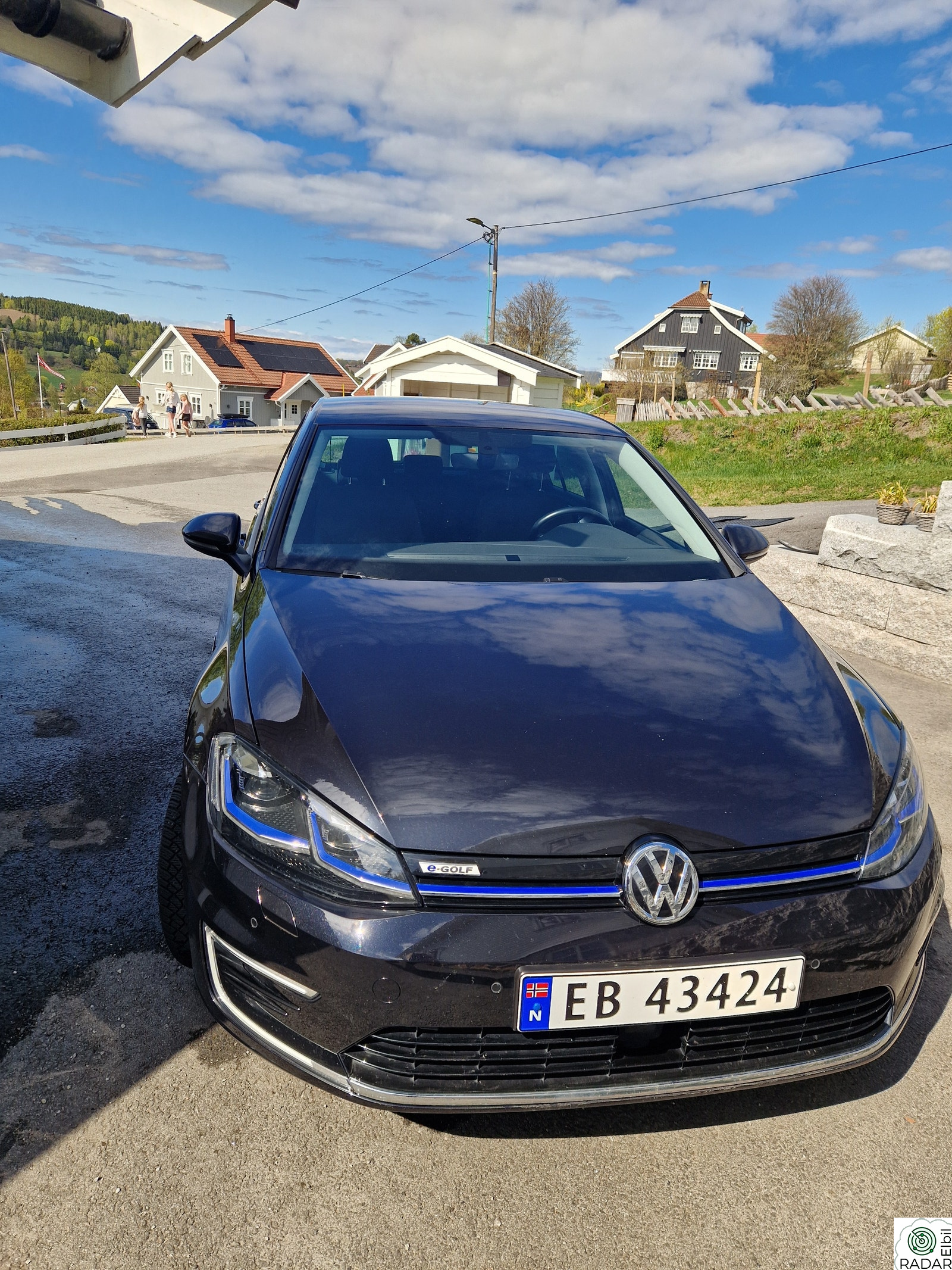 VOLKSWAGEN GOLF (K)