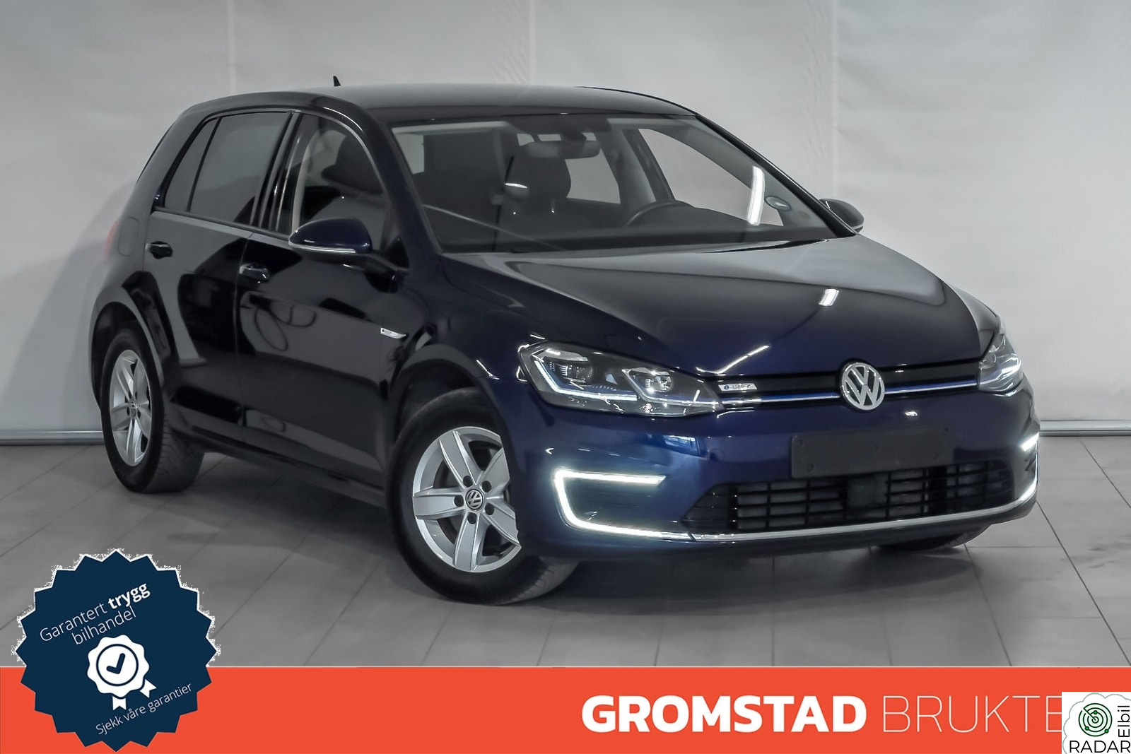 VOLKSWAGEN GOLF 136hk Kamera/Keyless/Varmeseter/ACC/LED