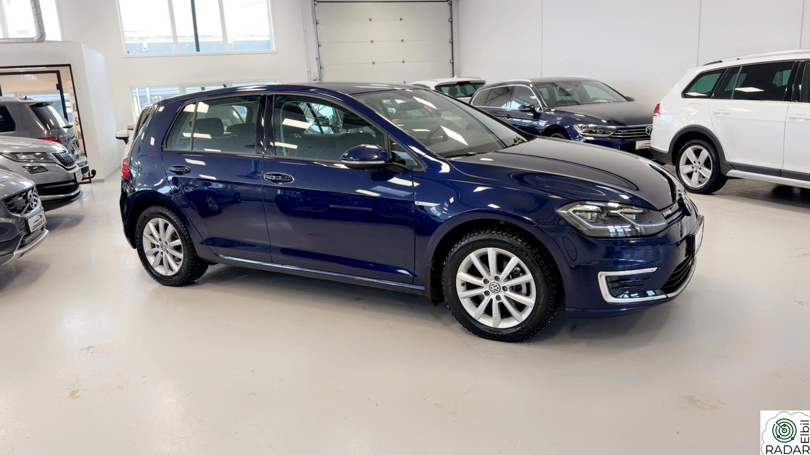 VOLKSWAGEN GOLF 1 EIER/LAV KM/Navi/ACC/BT/DAB+/ P.sens/ EU03.2028