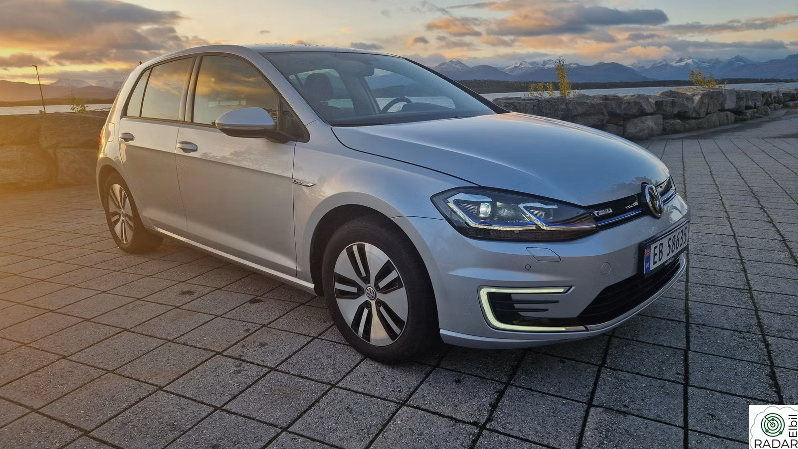 VOLKSWAGEN GOLF E-Golf