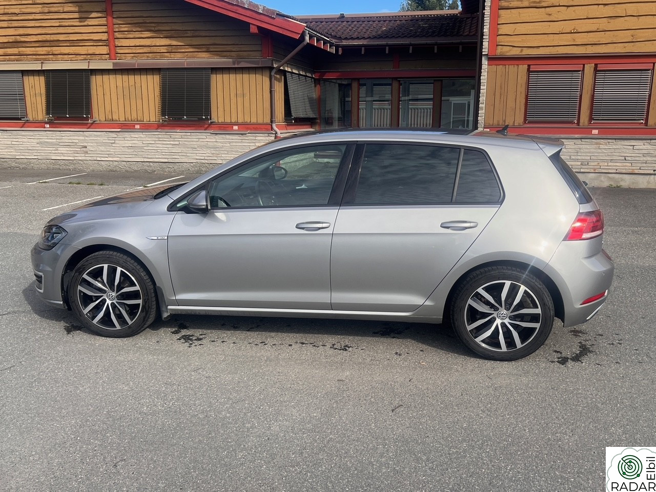 VOLKSWAGEN GOLF Exclusive (K)