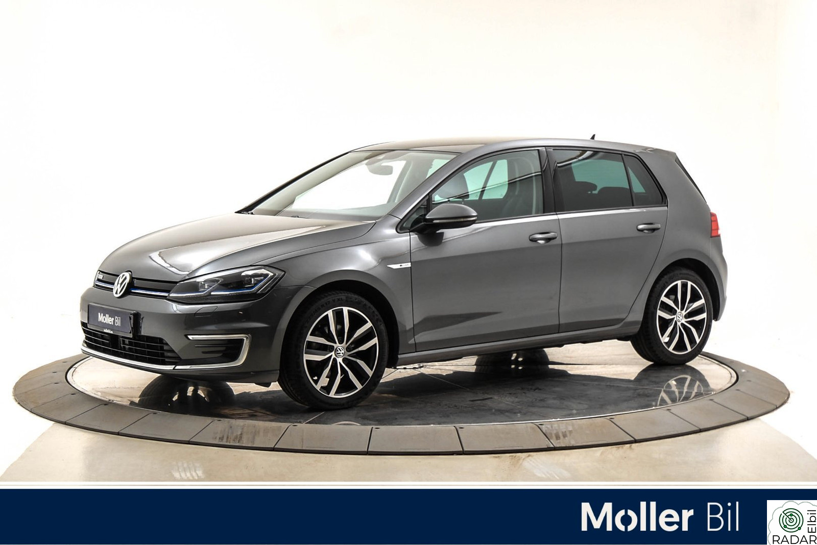 VOLKSWAGEN GOLF e-Golf Exclusive Skinn/Navi/Varmepumpe/Kamera