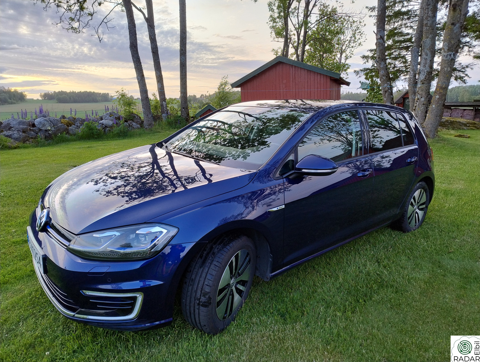 VOLKSWAGEN GOLF E-Golf 136 HK