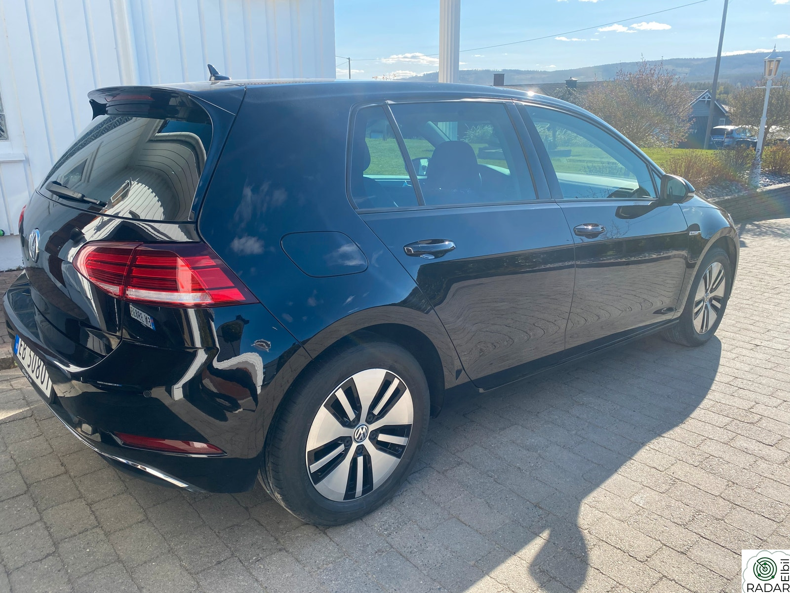 VOLKSWAGEN GOLF E-GOLF 136KW Service/ innbytte /Lav km stand