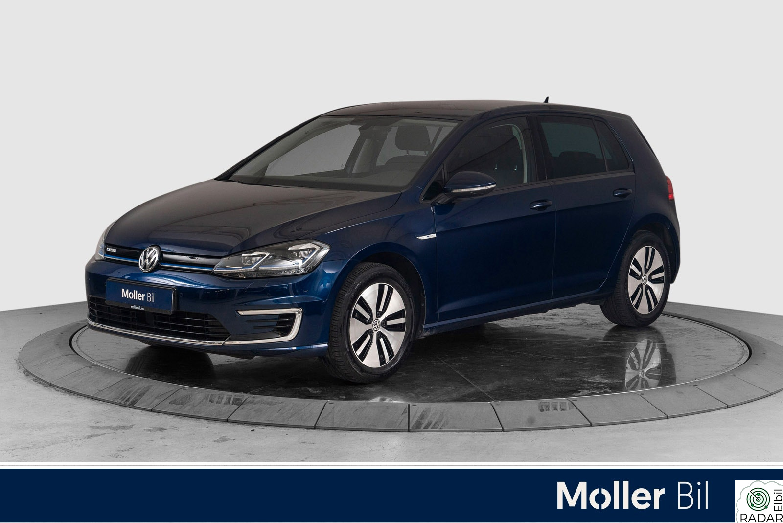 VOLKSWAGEN GOLF 136 hk *ACC/Keyless/LED/R.kamera*