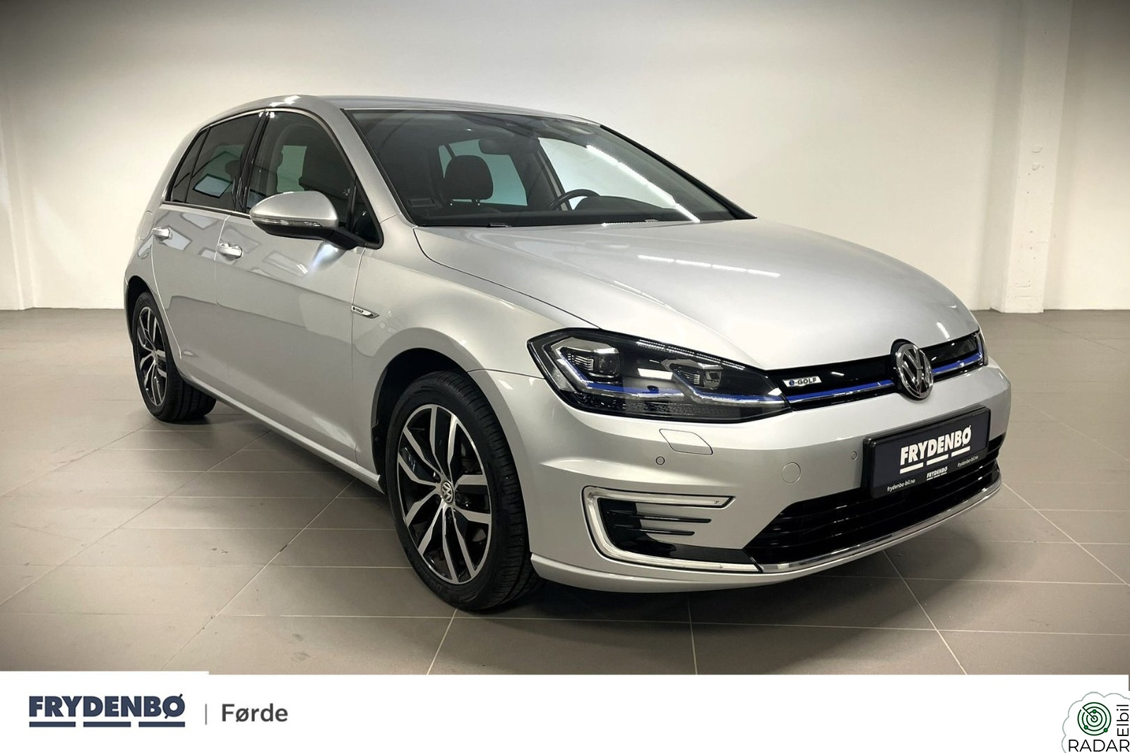 VOLKSWAGEN GOLF Exclusive 136 hk R.KAM|SKINN|ACC|VARMEP.|TONEDE++