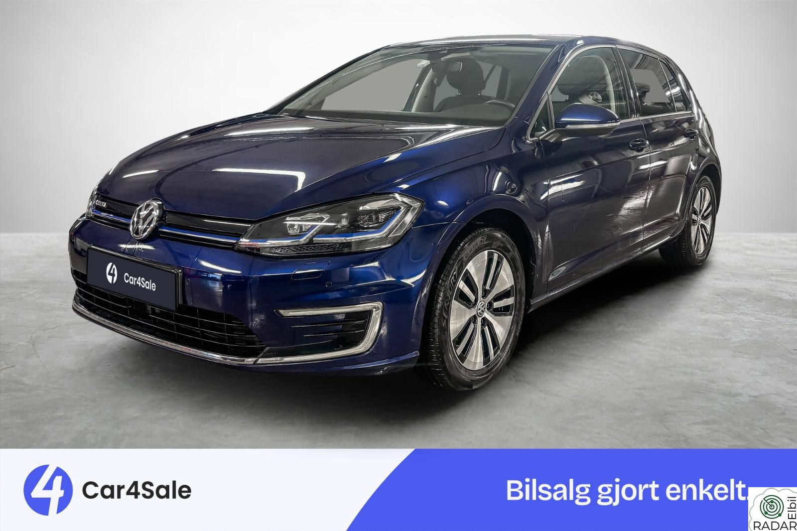 VOLKSWAGEN GOLF 300km / EU28 / R.Kam / Cruise / V.Pumpe / Navi High ++