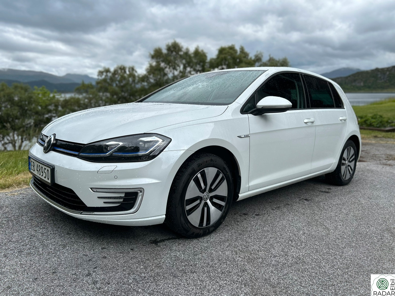 VOLKSWAGEN GOLF Exclusive