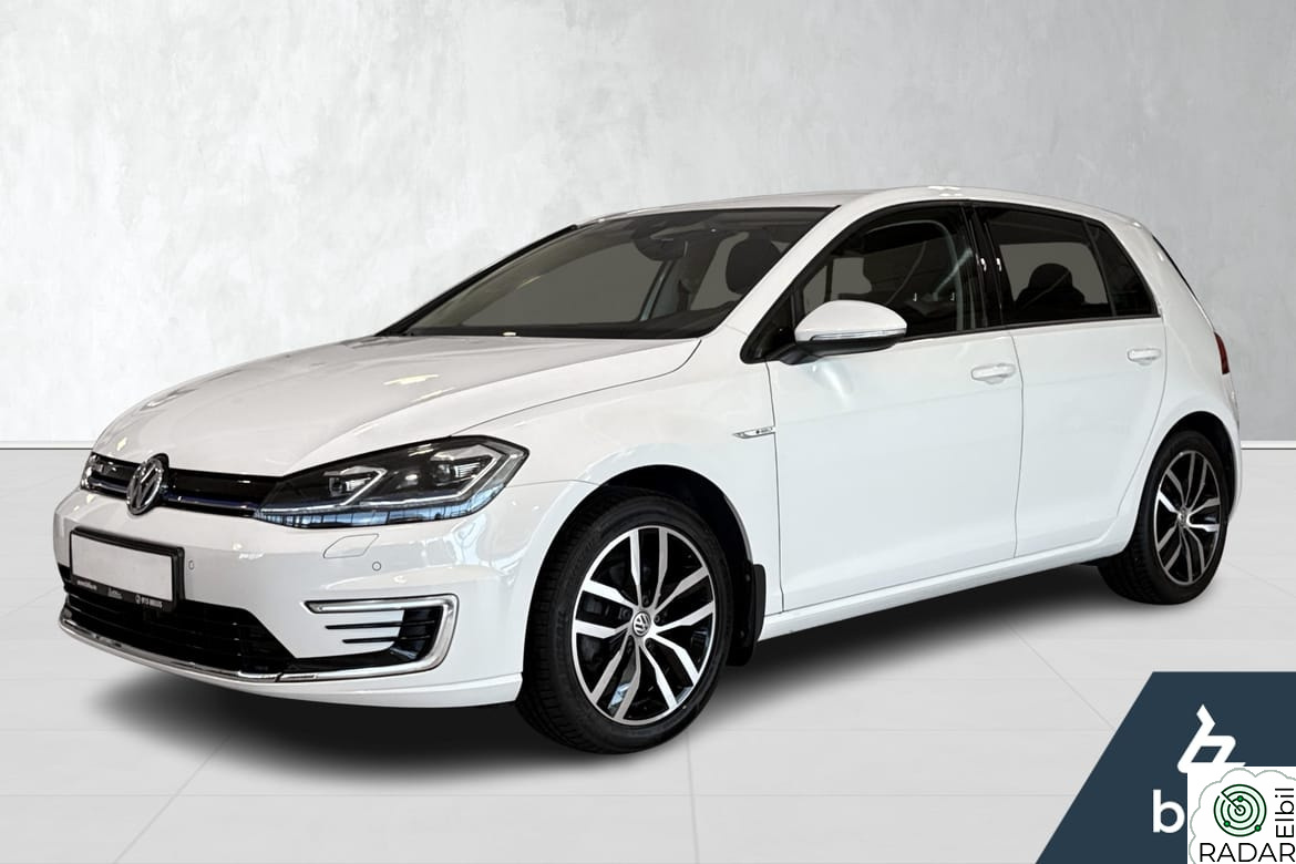 VOLKSWAGEN GOLF Highline Skinn Adcruise Navi kamera