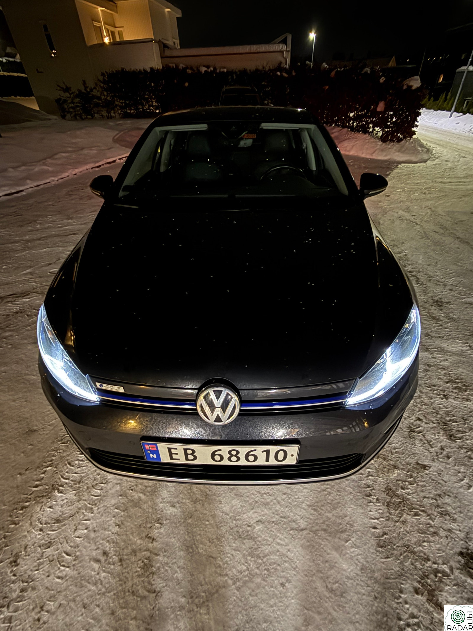 VOLKSWAGEN GOLF 136hk Exclusive m/Skinn/Active info/Ryggekamera+