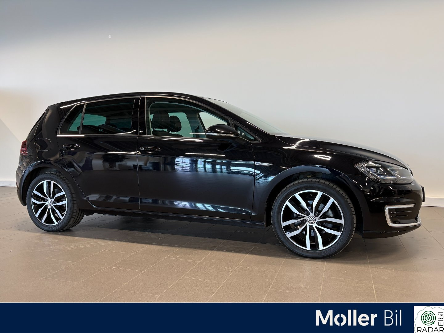VOLKSWAGEN GOLF E-golf 136HK Final Edition