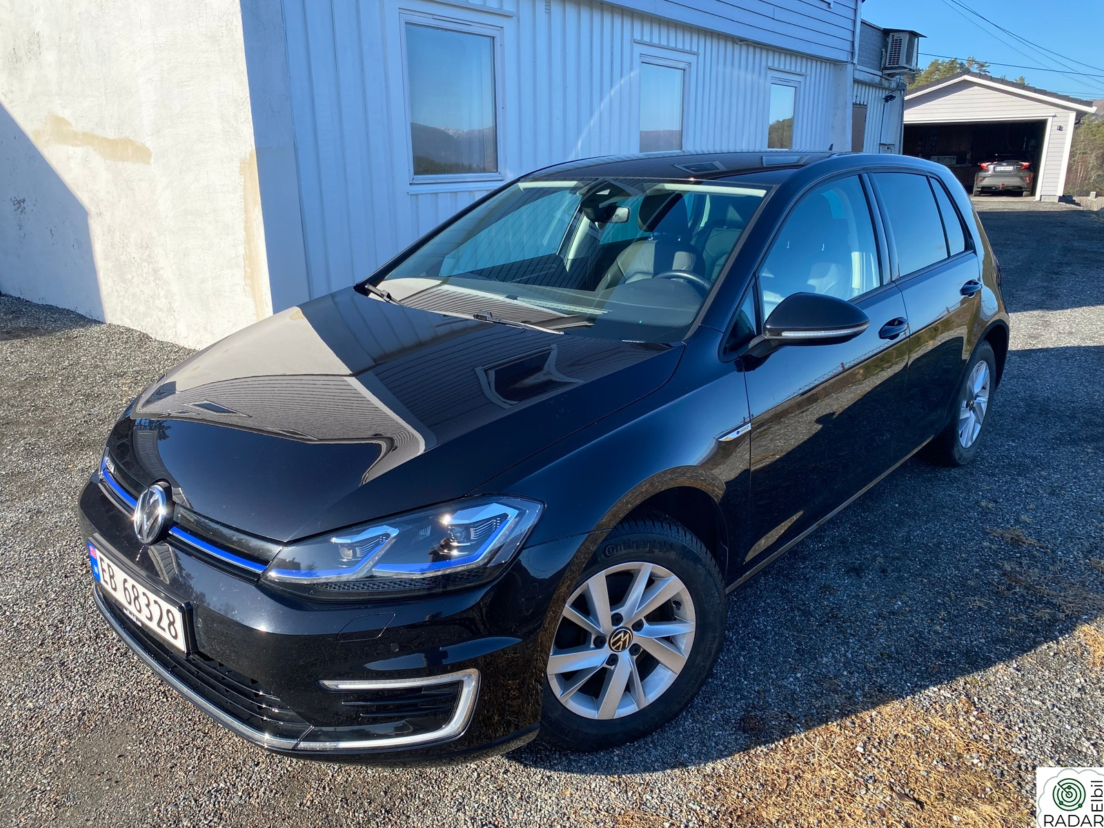 VOLKSWAGEN GOLF Exclusive Final Edition E-GOLF 2020.