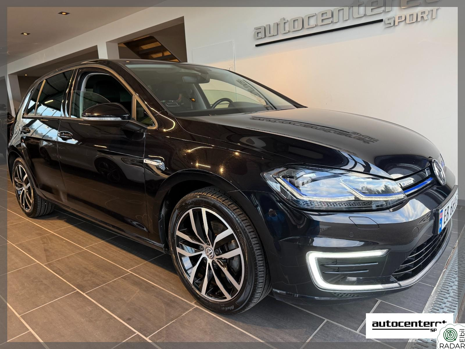 VOLKSWAGEN GOLF E-Golf FINAL EDITON/Skinn/Navi/Kam/ACC/AKTIV INFO/17''
