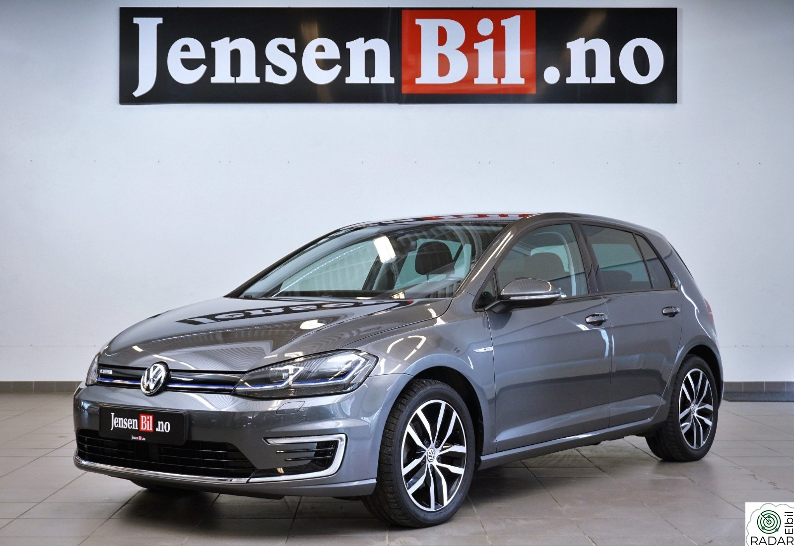 VOLKSWAGEN GOLF E-Golf Final Edition / Skinn / Keyless / Active Info ++