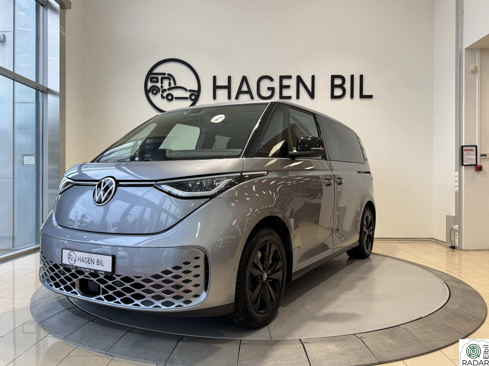 VOLKSWAGEN ID. BUZZ PRO 150 KW 150 KW / 5-SETER / NY I NORGE / NAVI / R.KAMERA / 8XALU