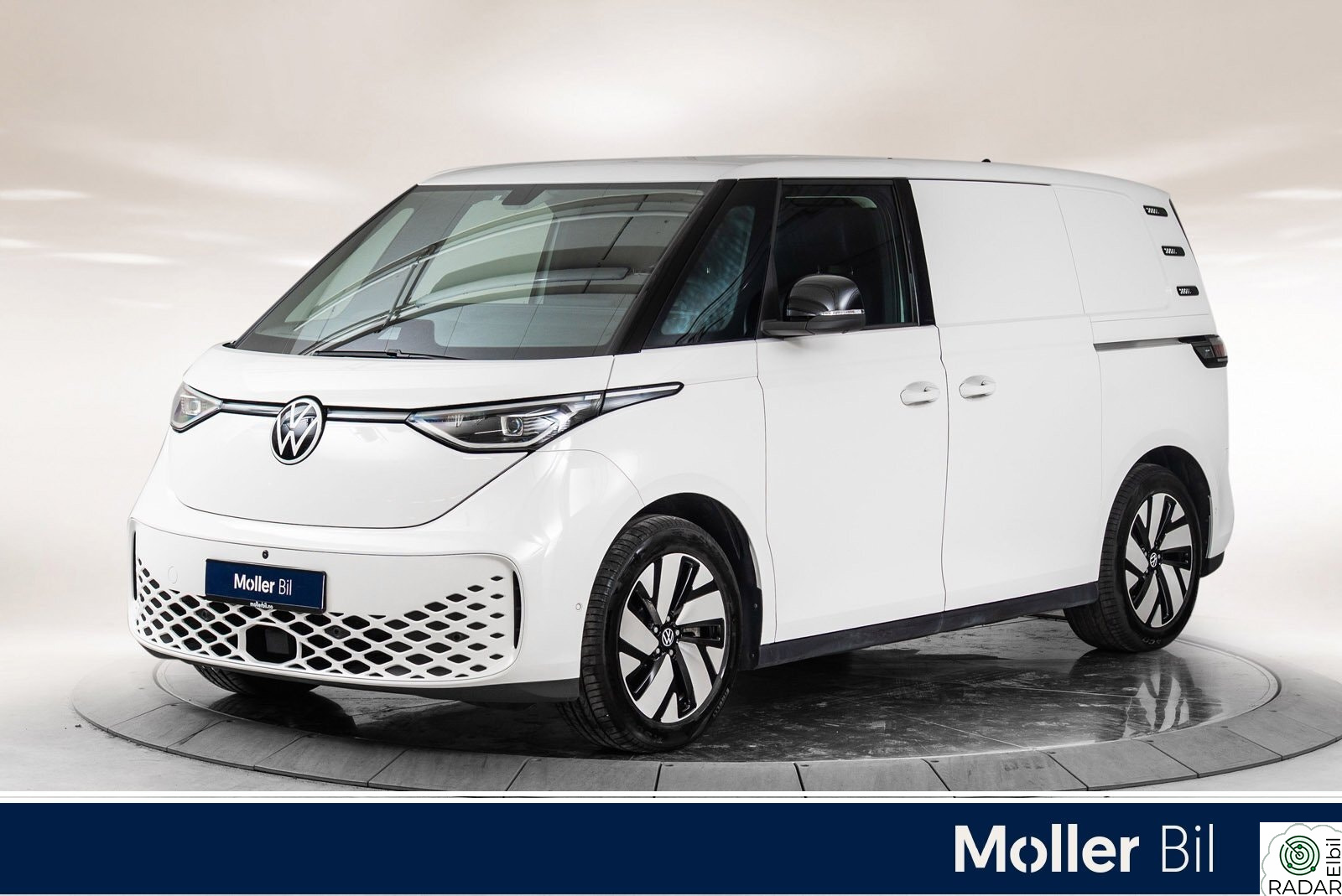 VOLKSWAGEN ID.BUZZ CARGO PRO 4MOTION Pluss 4M - 360Kam, Matrix, Keyless, Navi, Krok