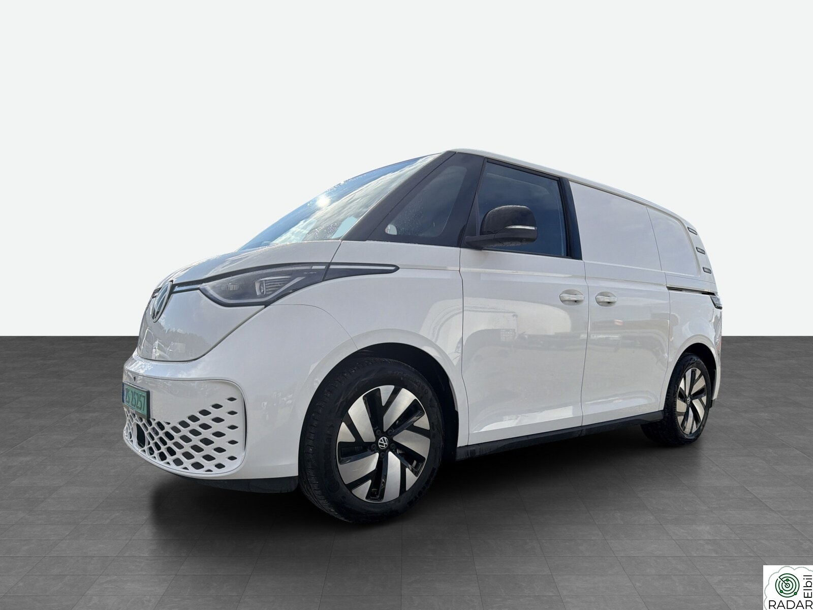 VOLKSWAGEN ID.BUZZ CARGO PRO 4MOTION PLUSS /3 seter/4motion