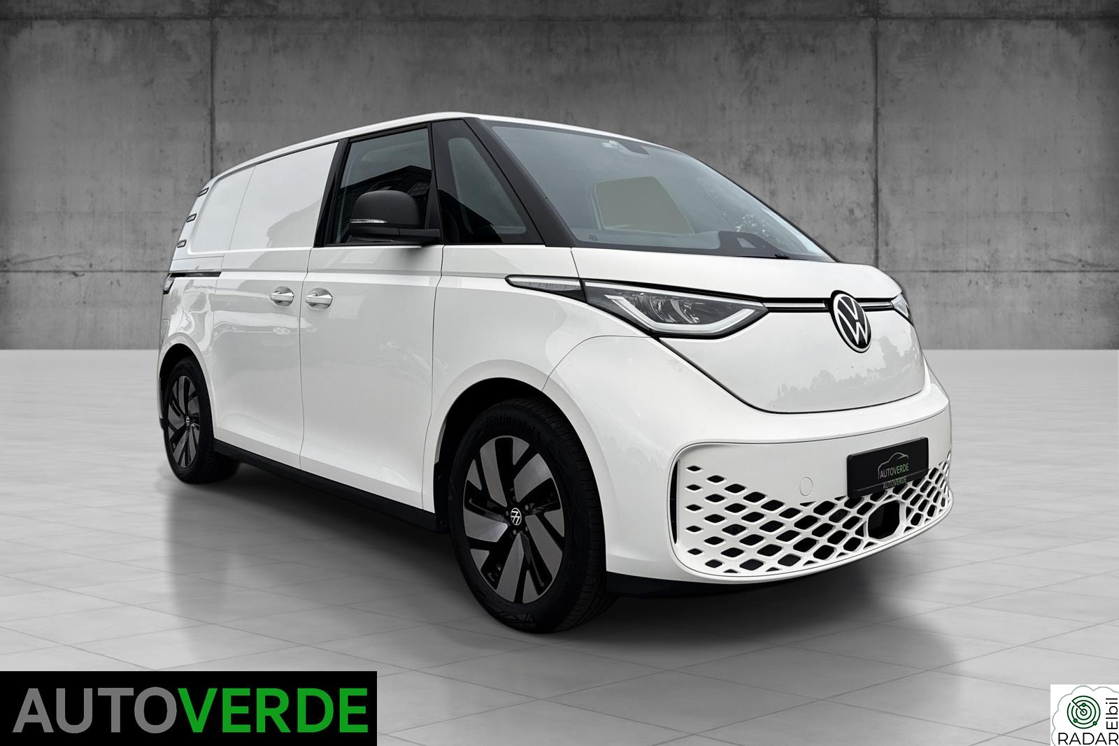 VOLKSWAGEN ID. BUZZ CARGO 150 KW Cargo 204HK | 77KWH | ACC | H.FESTE | CARPLAY | 3-SETER