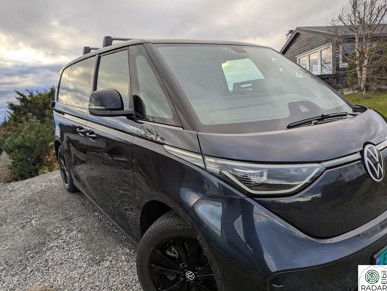 VOLKSWAGEN ID. BUZZ CARGO 150 KW 77 kWh 204hk