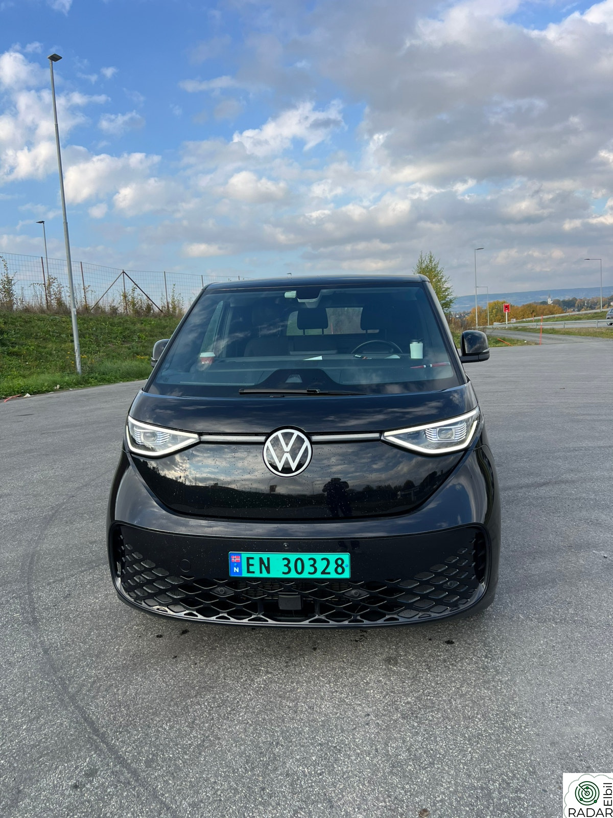 VOLKSWAGEN ID.BUZZ CARGO PRO 4MOTION 79 kWh 340hk 4Motion